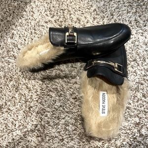 NWOT Steve Madden Mules with Fur